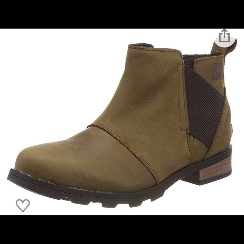 NWT Sorel Emelie Chelsea boot